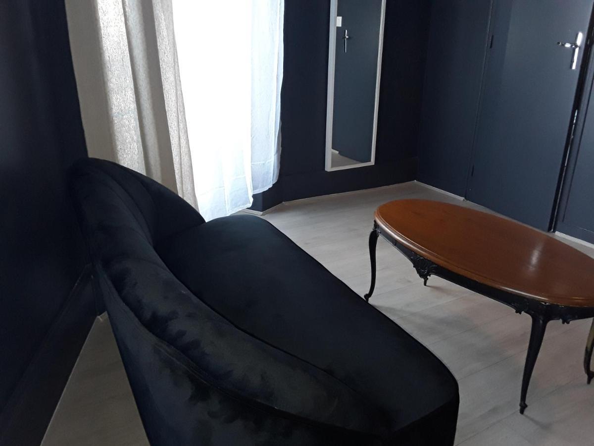 La Pomme D'Or Hotell La Charité-sur-Loire Exteriör bild